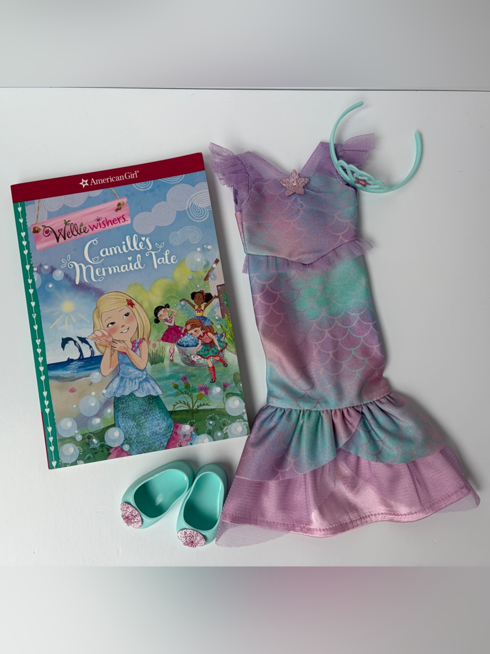 Wellie Wishers Sparkly Mermaid 14” Doll Outfit and Book